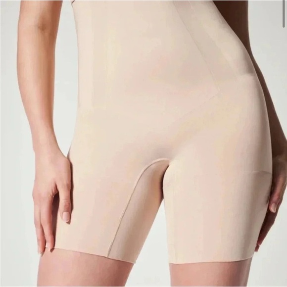SPANX Oncore Sculpting High-Waisted Mid-Thigh Short Women’s Size Large Nude NWT! - Picture 5 of 15